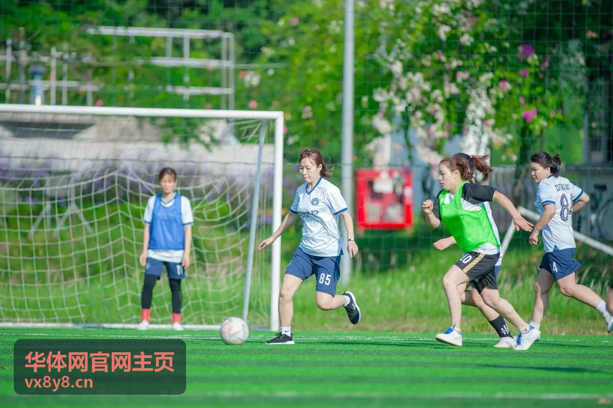 华体网马拉松专题封面